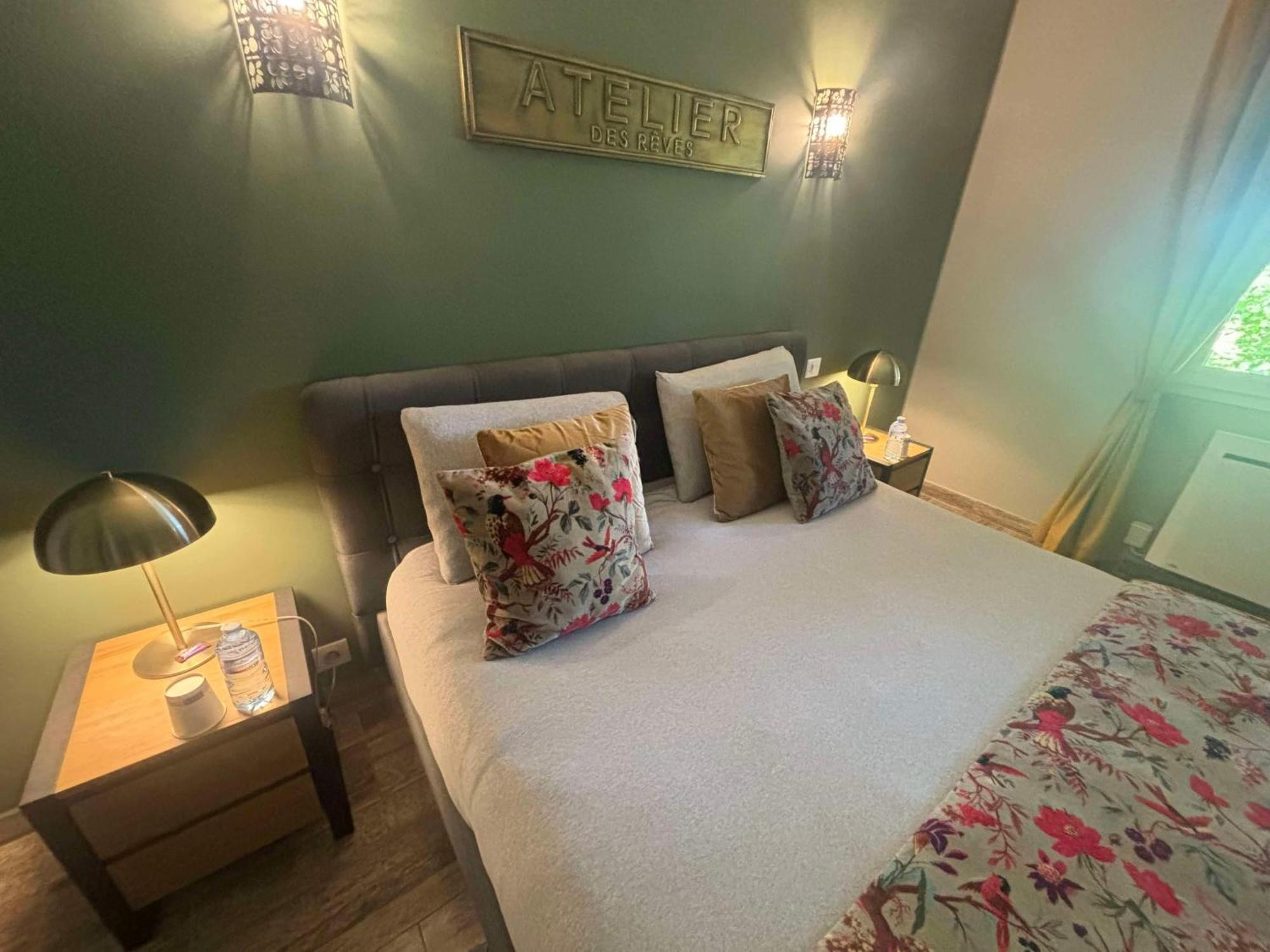 L'Alpen Roc Bed & Breakfast Caille Exterior foto