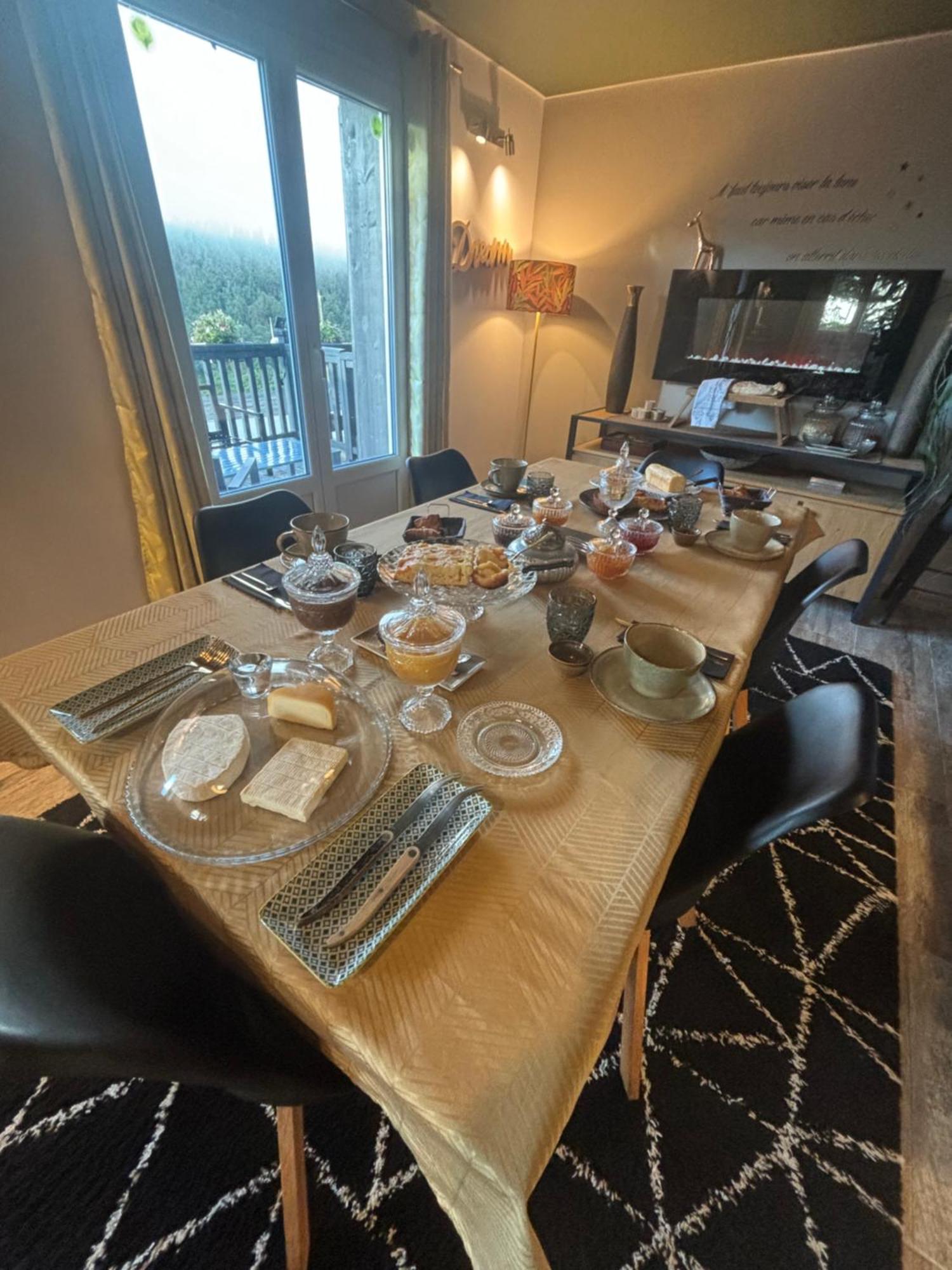 L'Alpen Roc Bed & Breakfast Caille Exterior foto
